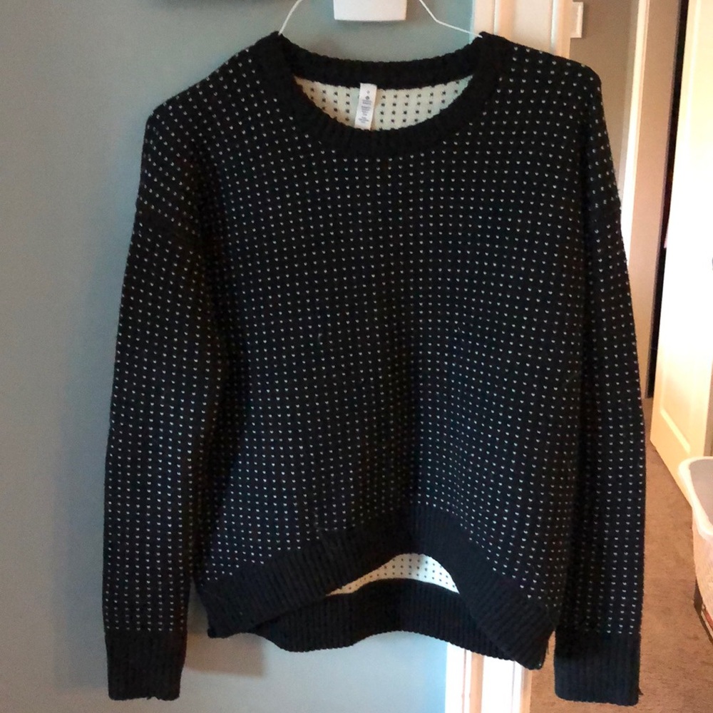 Lululemon Sweater Size 6
